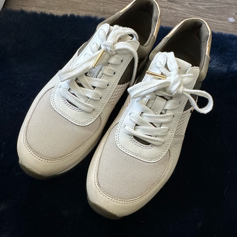 Mk sneakers